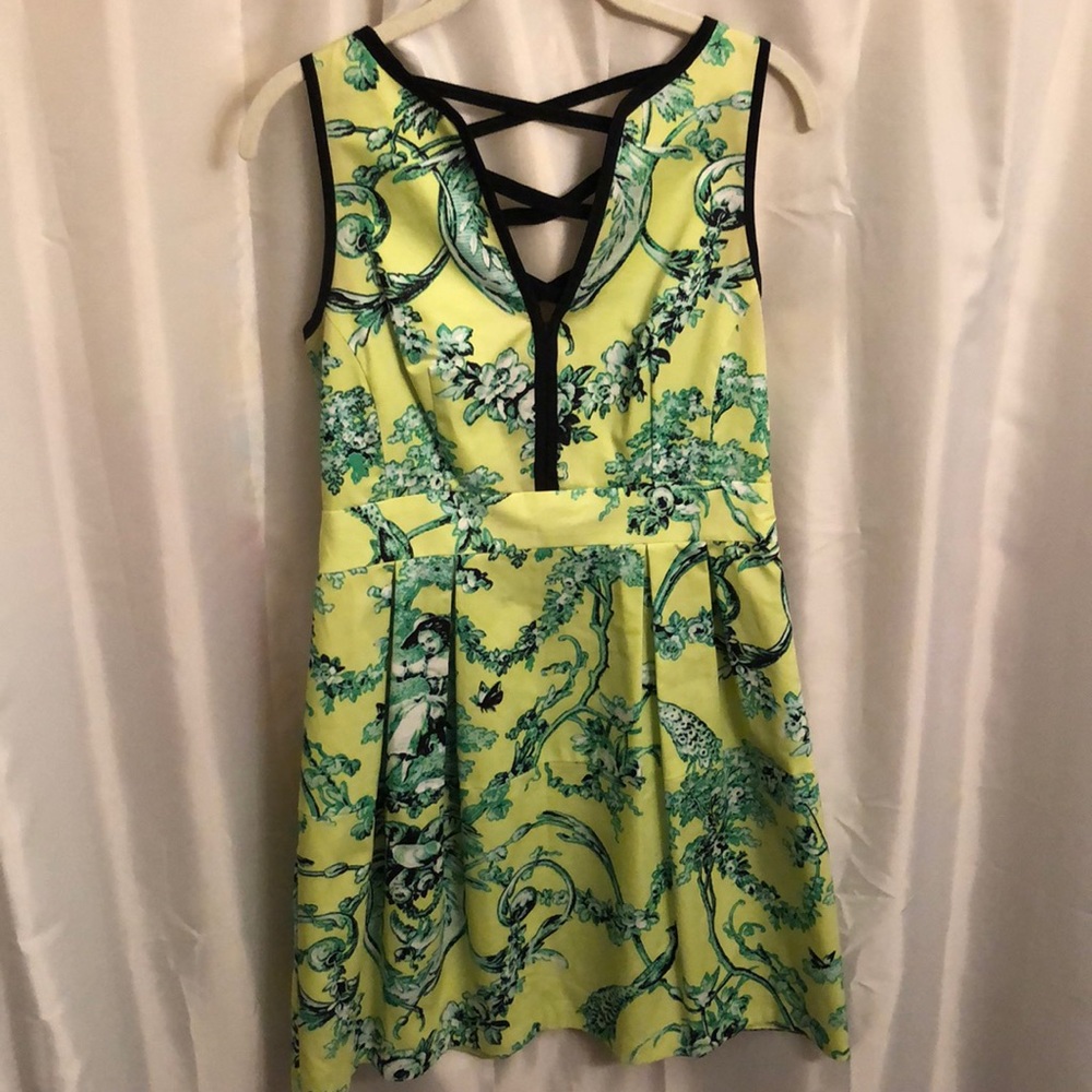 Bright Nanette Lepore Dress (Size 6)